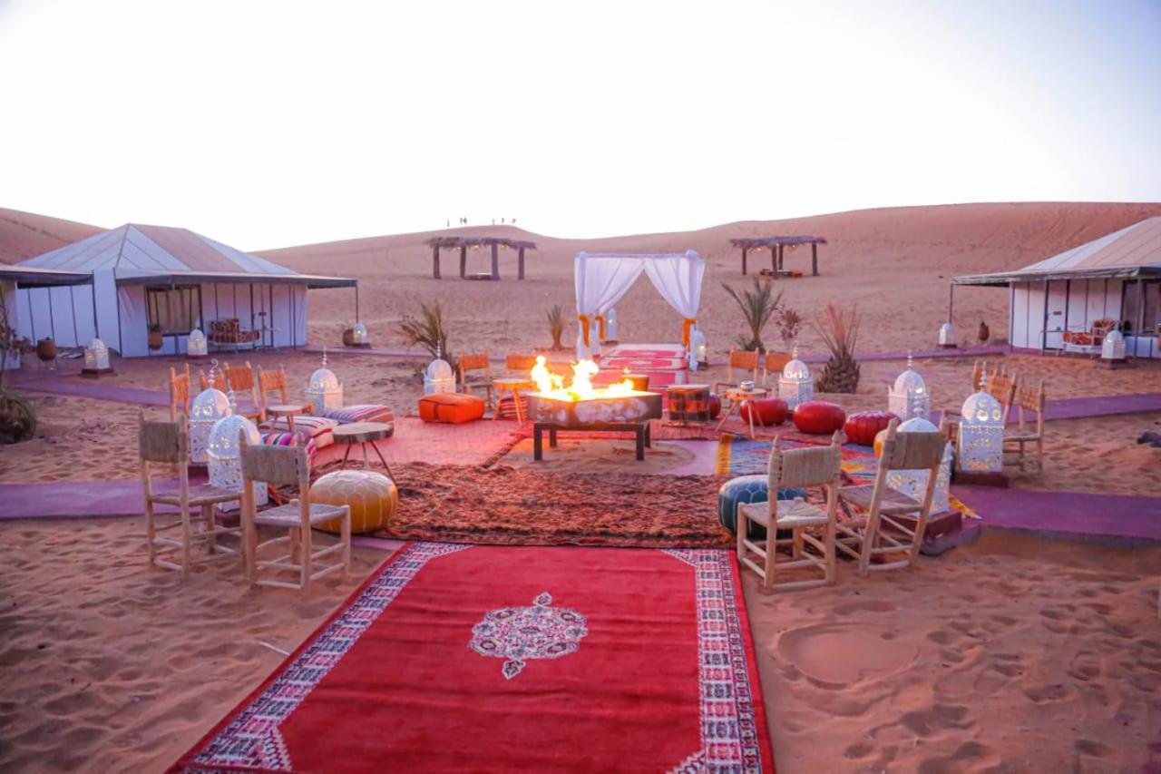 Aladdin Merzouga Camp Екстер'єр фото