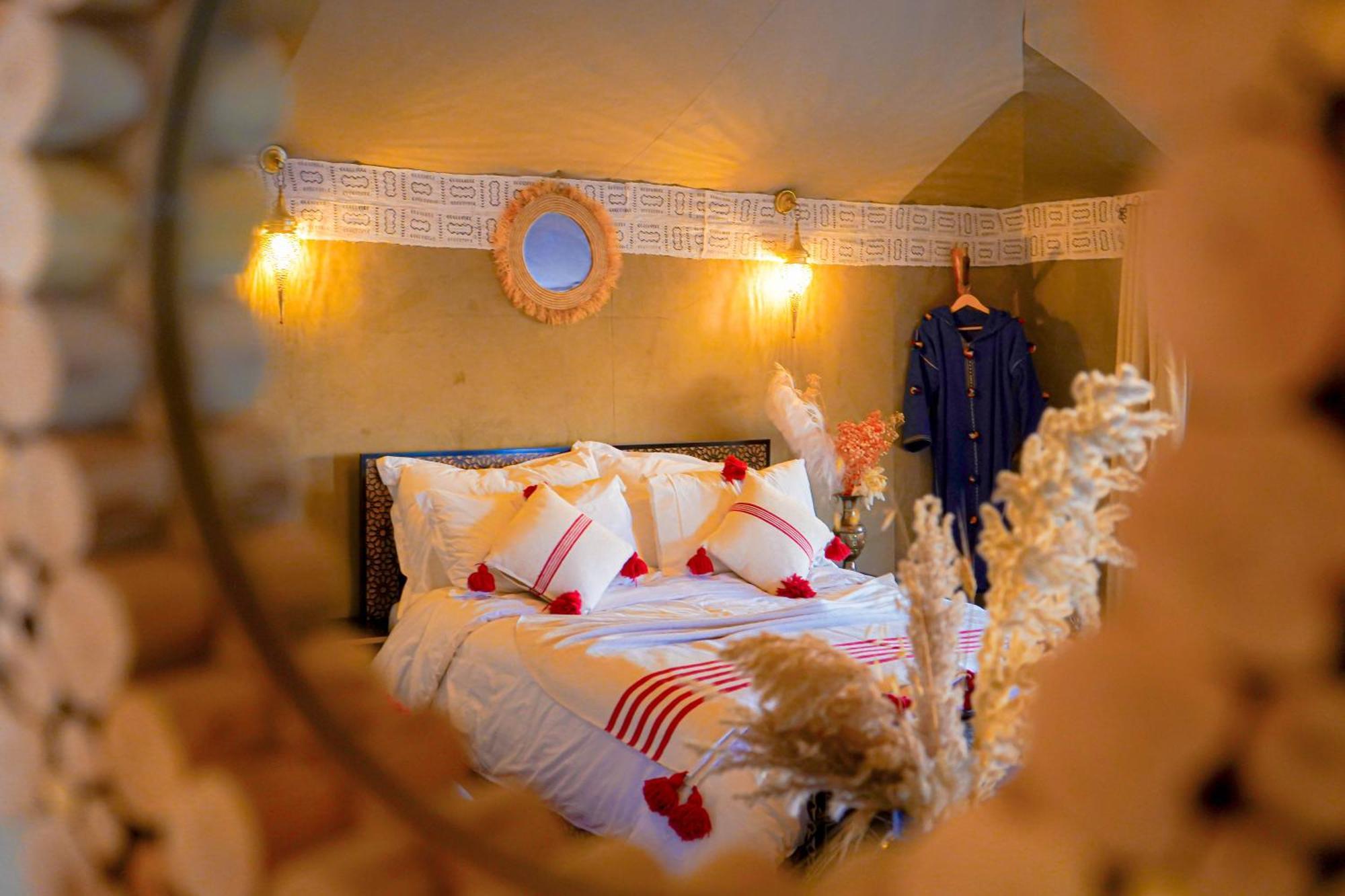Aladdin Merzouga Camp Екстер'єр фото