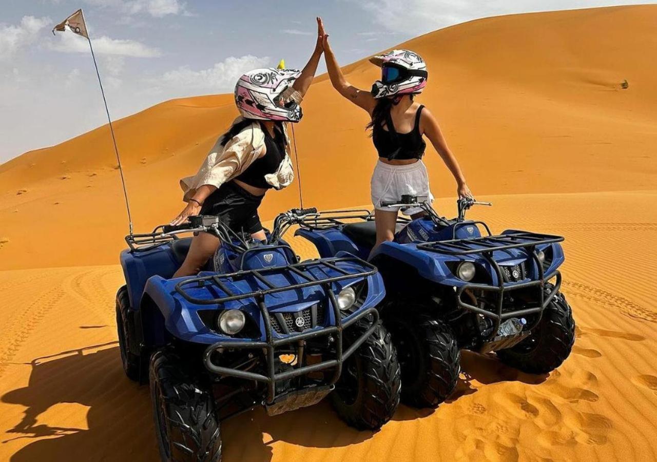 Aladdin Merzouga Camp Екстер'єр фото